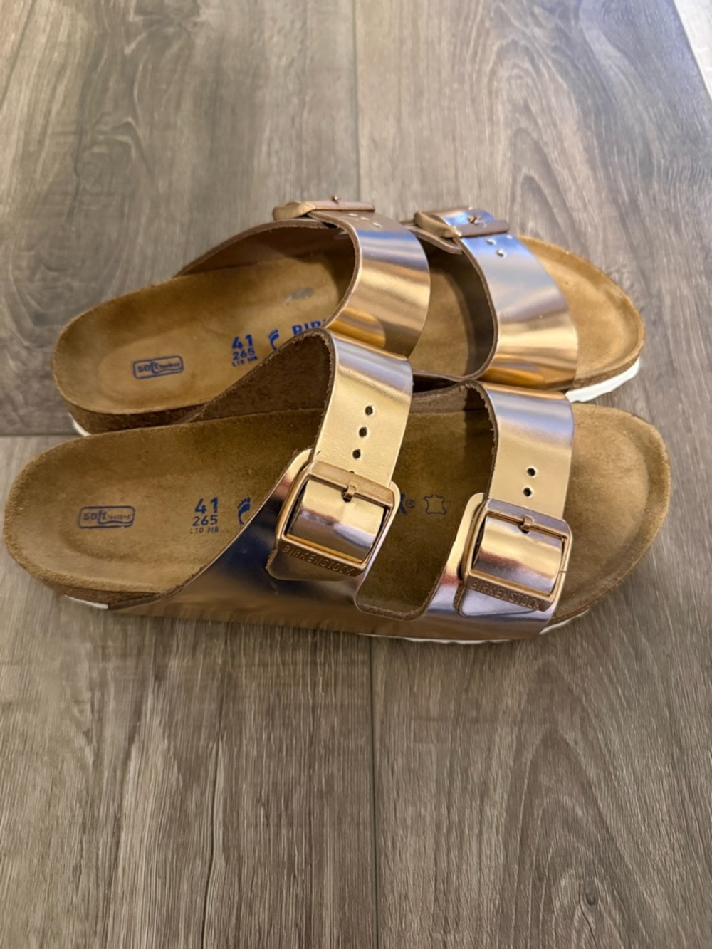 Birkenstock Arizona Metallic Rose Gold Sandal with Double Buckles - Picture 4 of 7